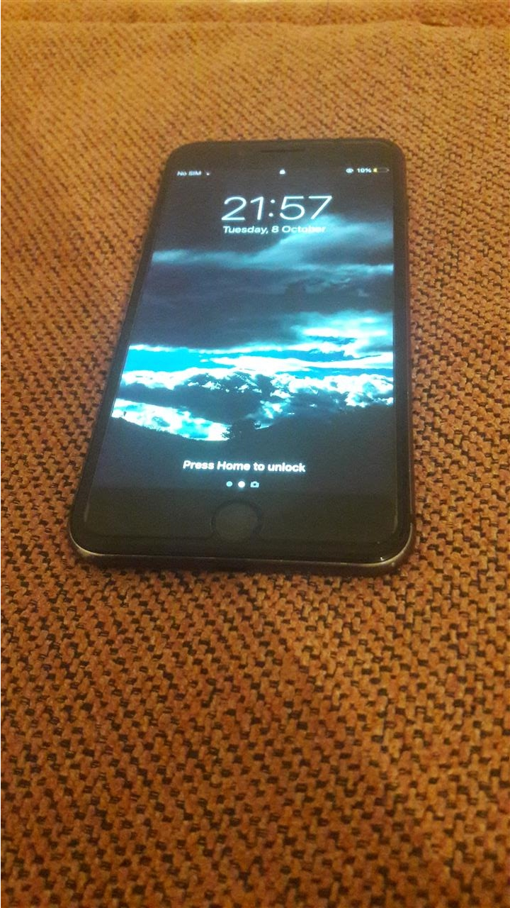 Iphone-8+