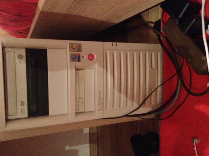 Monitor dhe shtepize