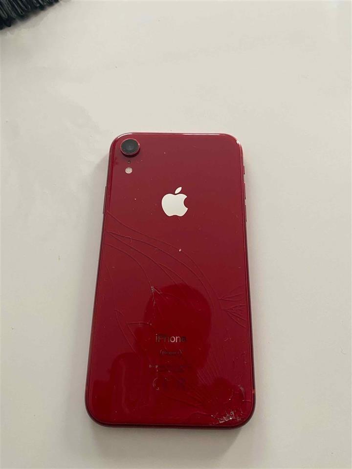 IPhone XR Red cracked 64gbs T-mobile on sale