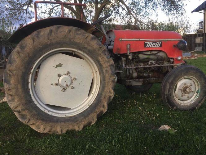 Traktor