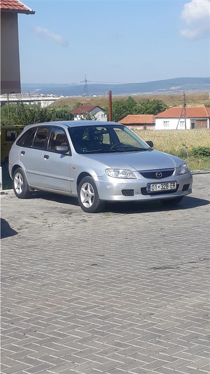 Mazda323