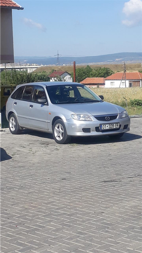 Mazda323
