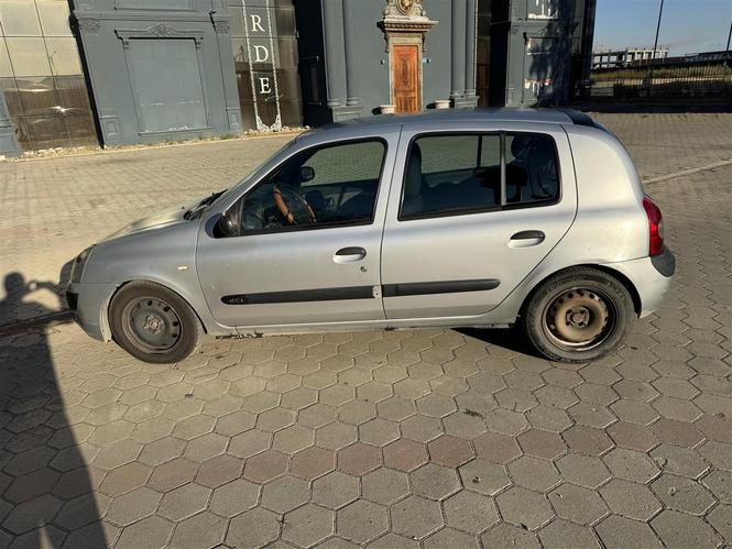 Renault clio