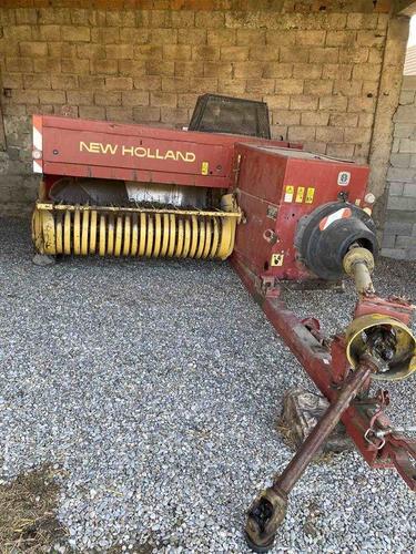 New Holand 570