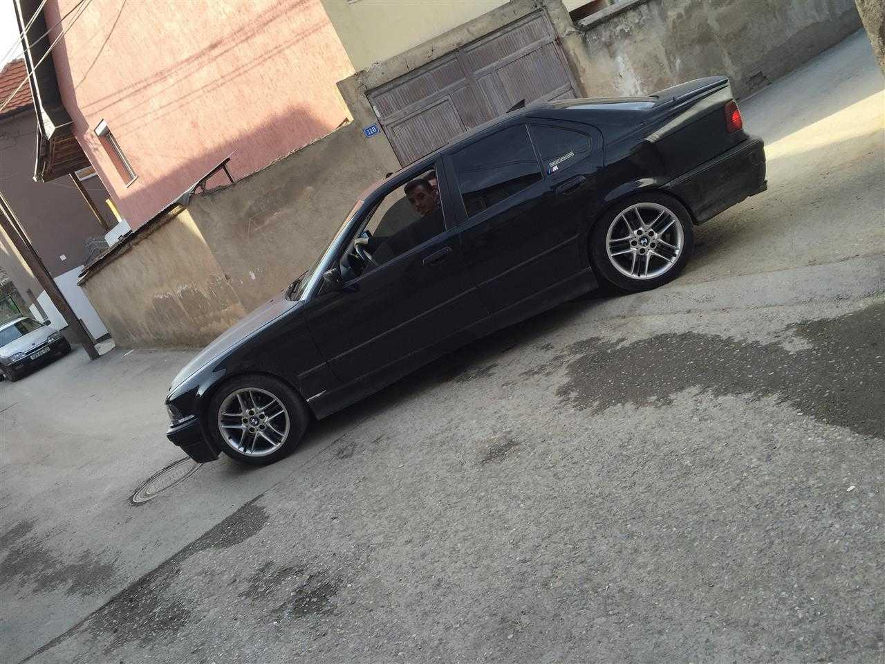 bmw-e36-320i