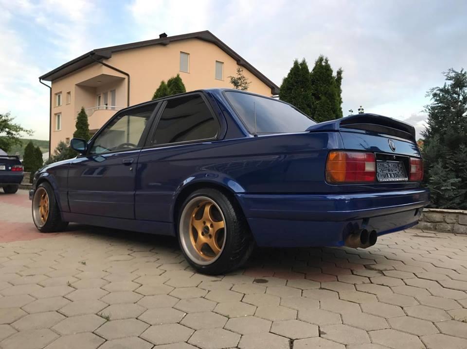 BMW-E30-M-Tech-kupe