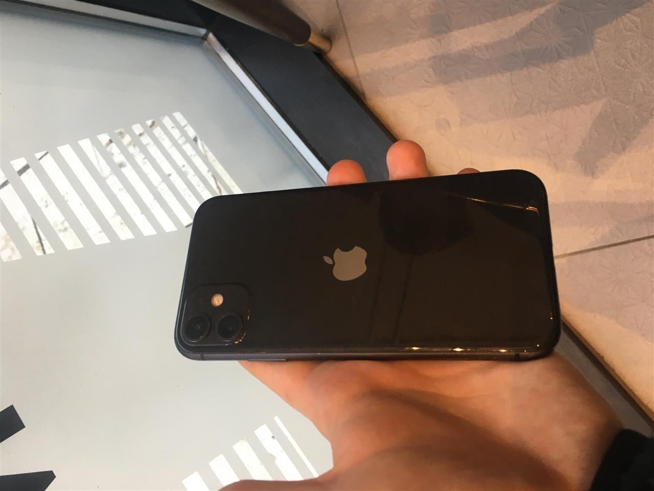 iPhone-11-