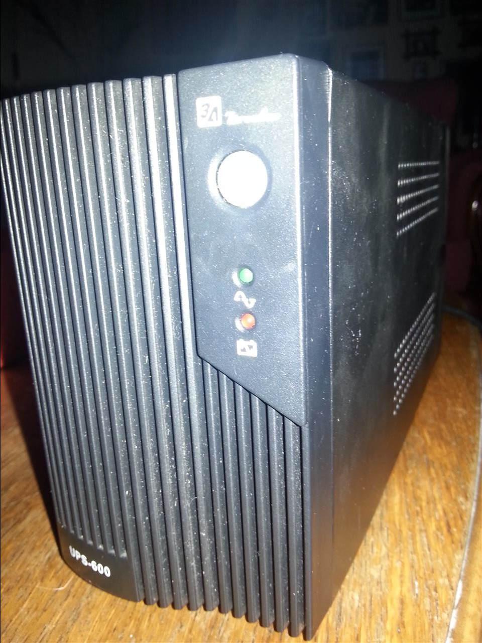 UPS-600