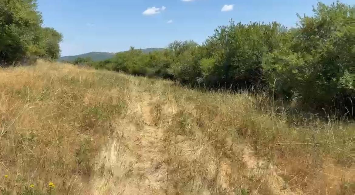 Shitet-Tokë-në----Novobërdë