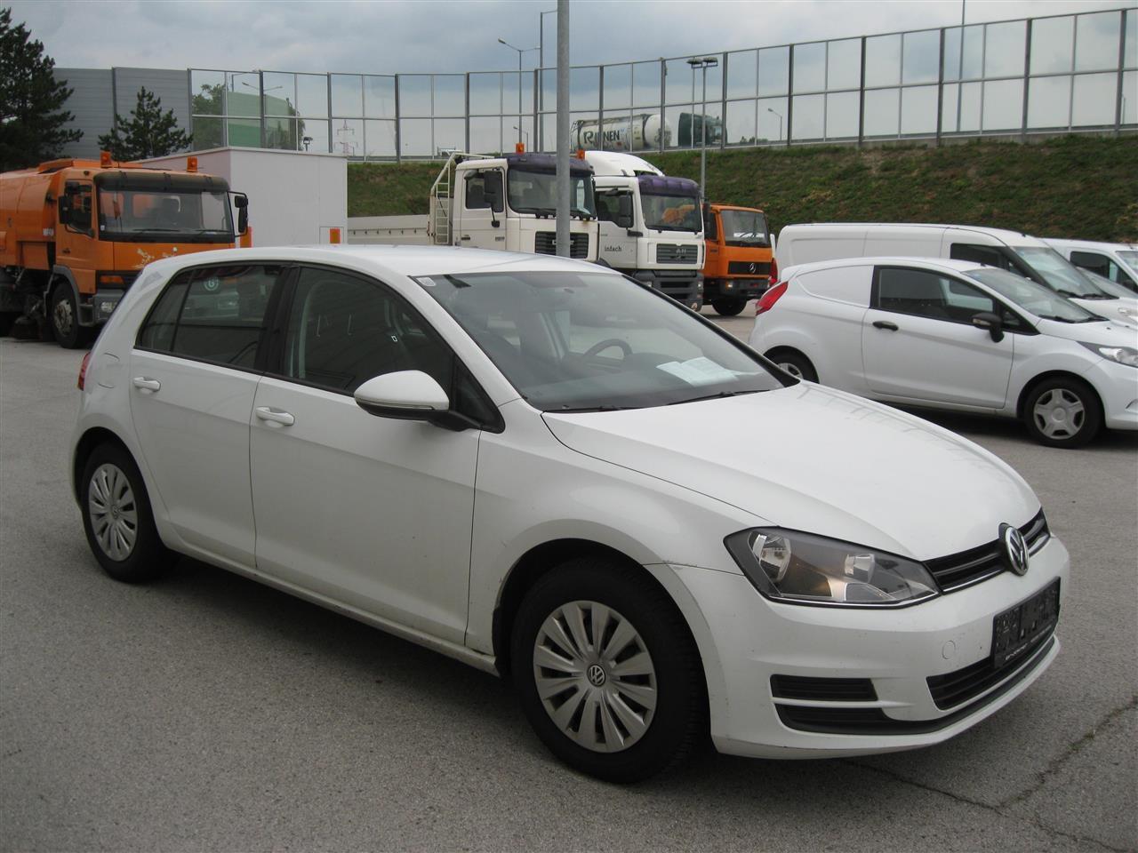 Golf-VII