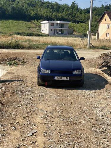 Golf 4