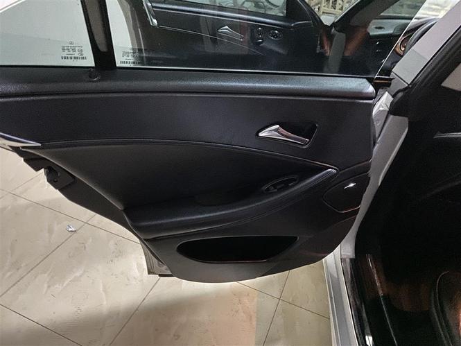 mercedea cls 320