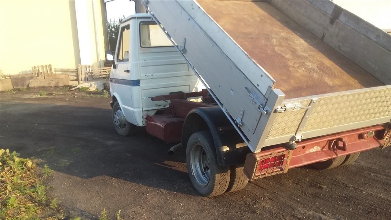Iveco-2-5-