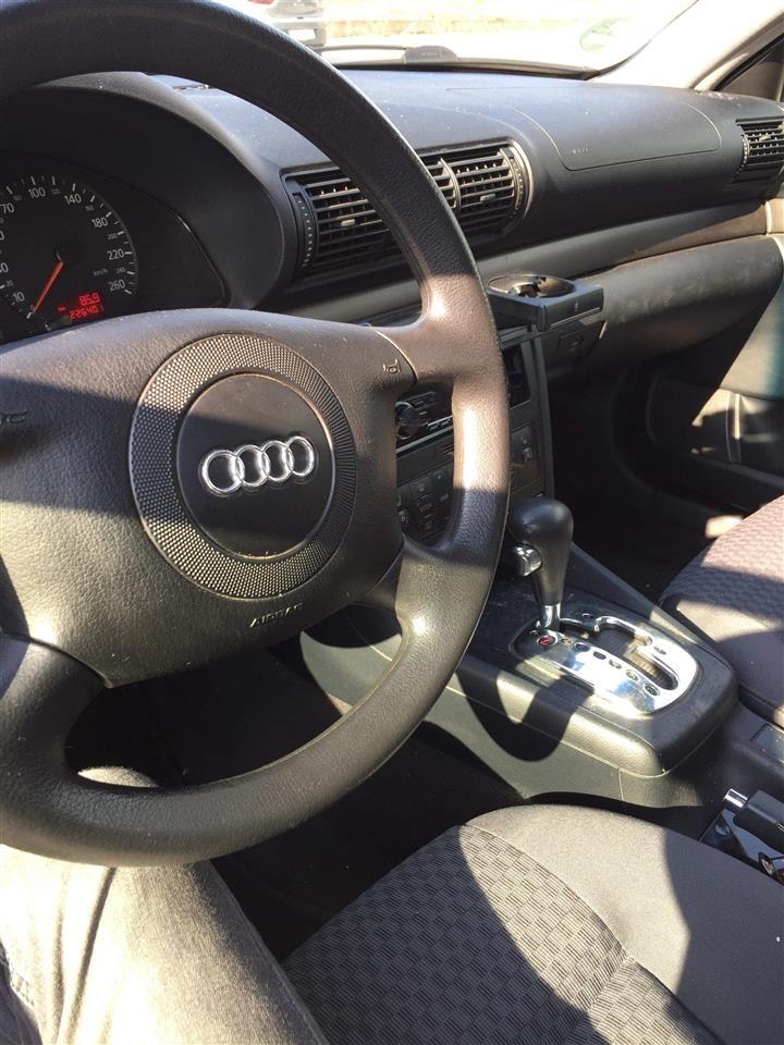 Audi-A4