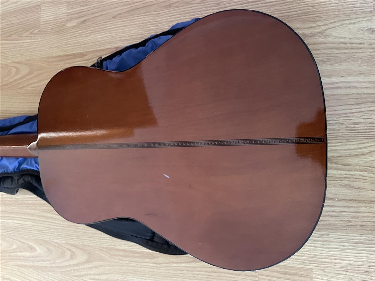 Gitare-klasike