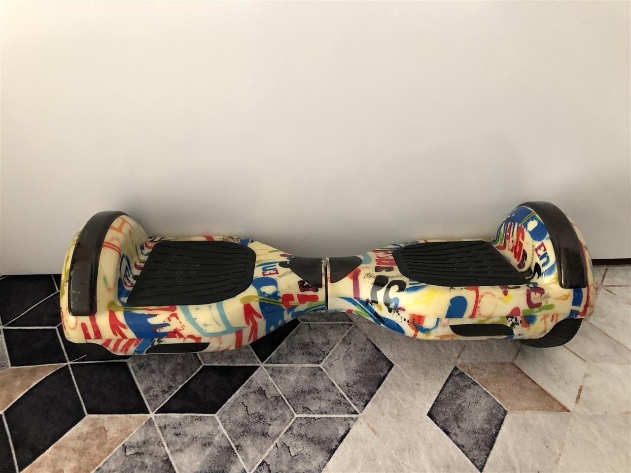 Shitet-Hoverboard