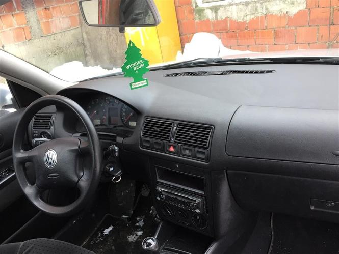VW Golf 4
