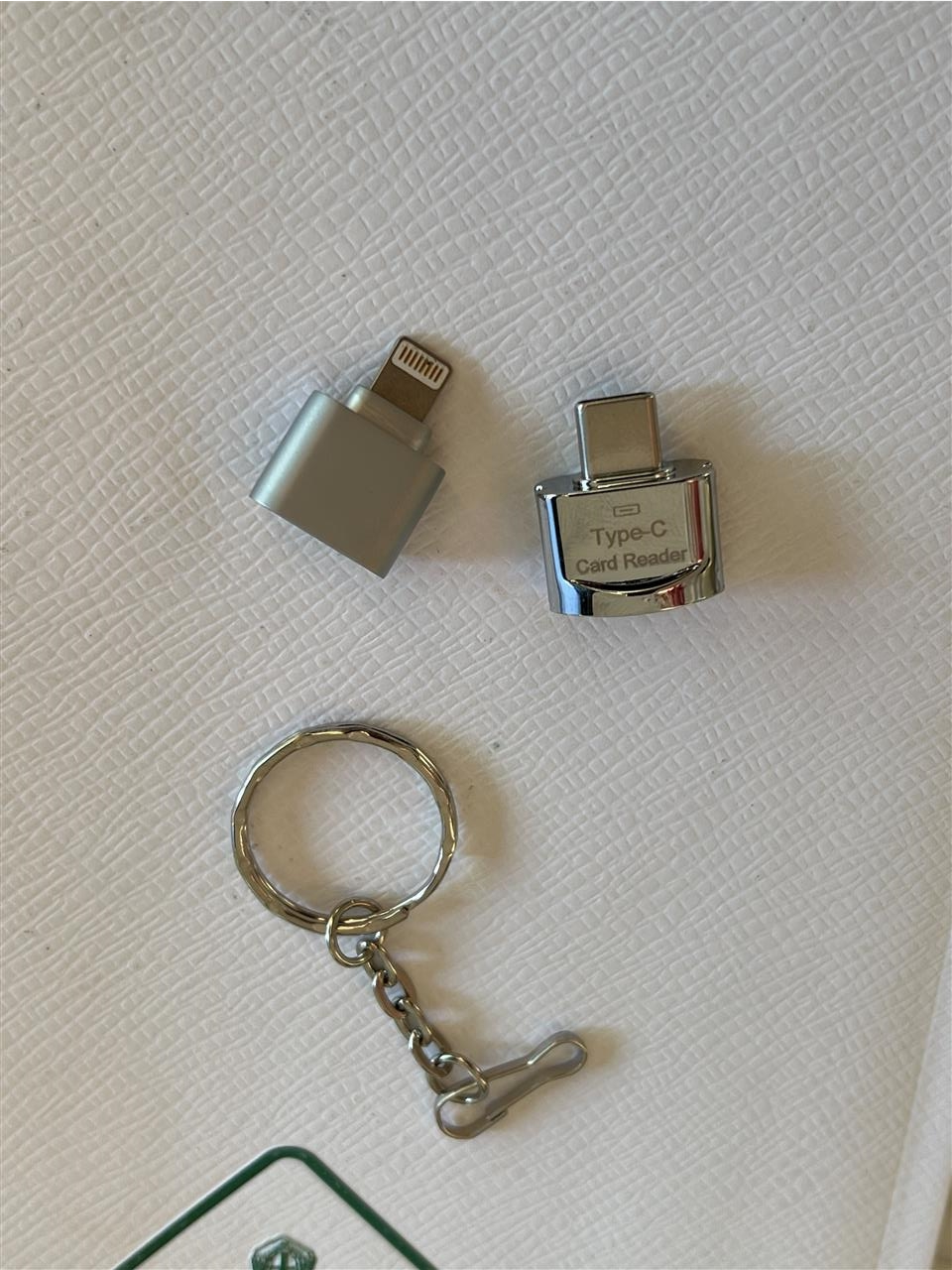 SD-Card-Reader-per-iPhone---Android