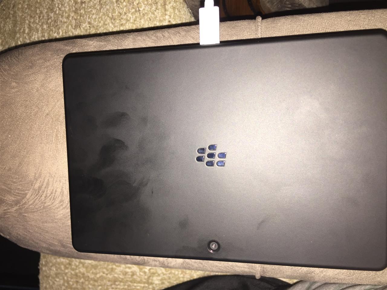 Blackberry-tablet-playbook