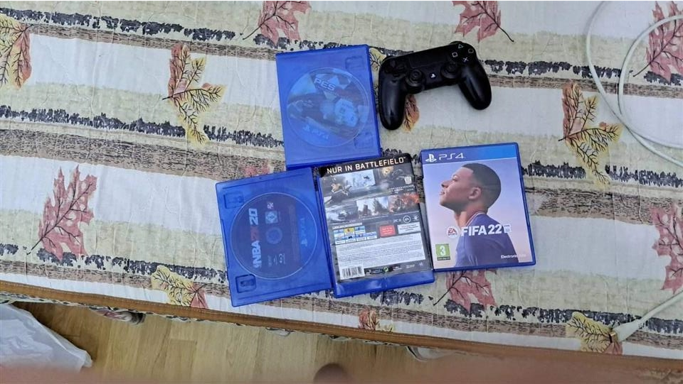 Shitet-Ps4-
