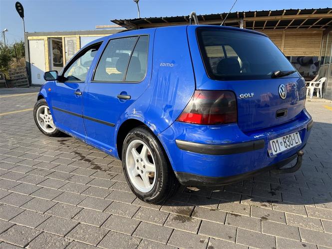 Golf 4