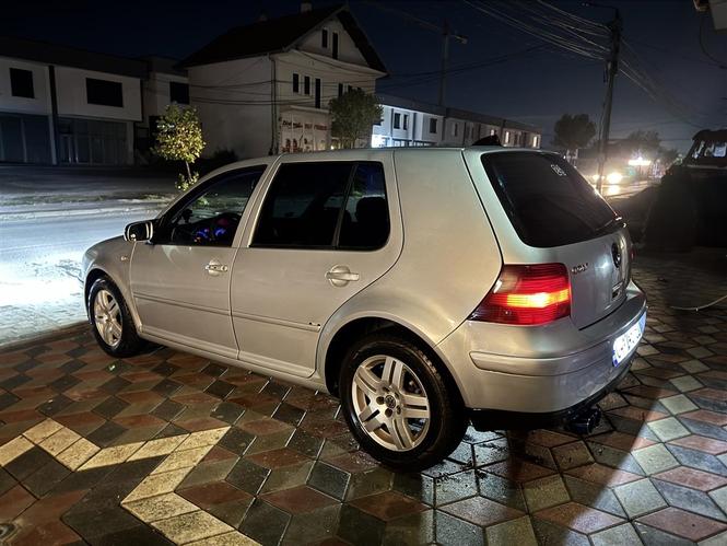 Golf 4