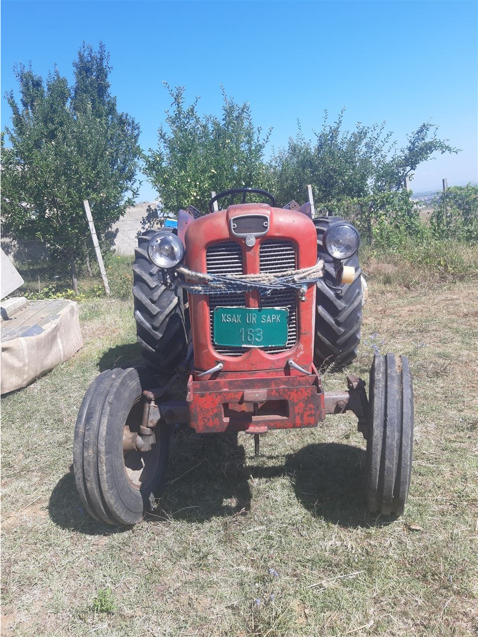Traktor-558-