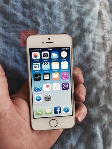 Iphone 5s gold
