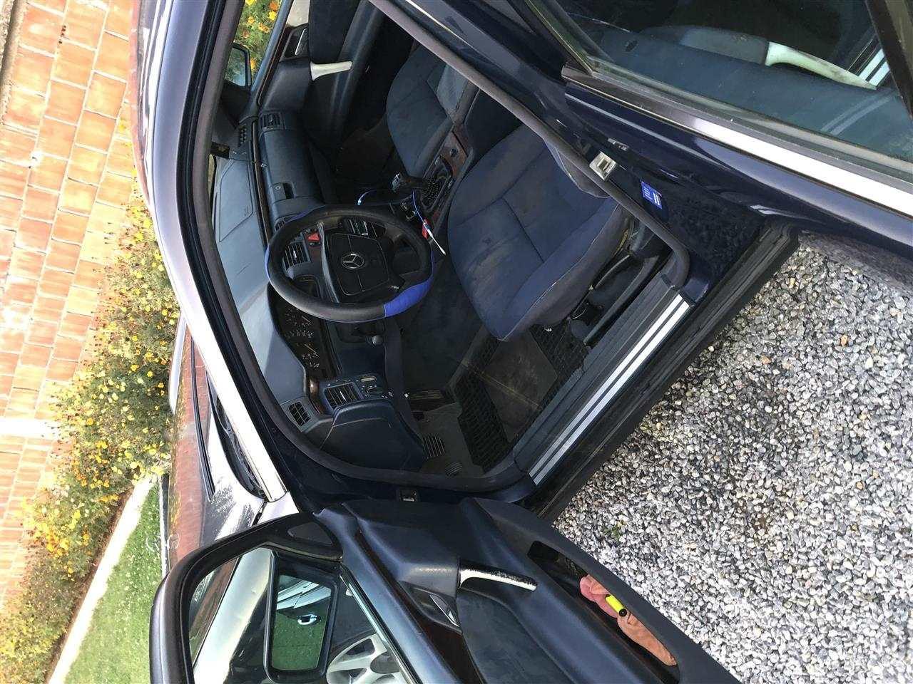 MercedesE210-E220-cdi-