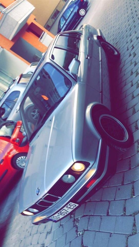 bmw-e30