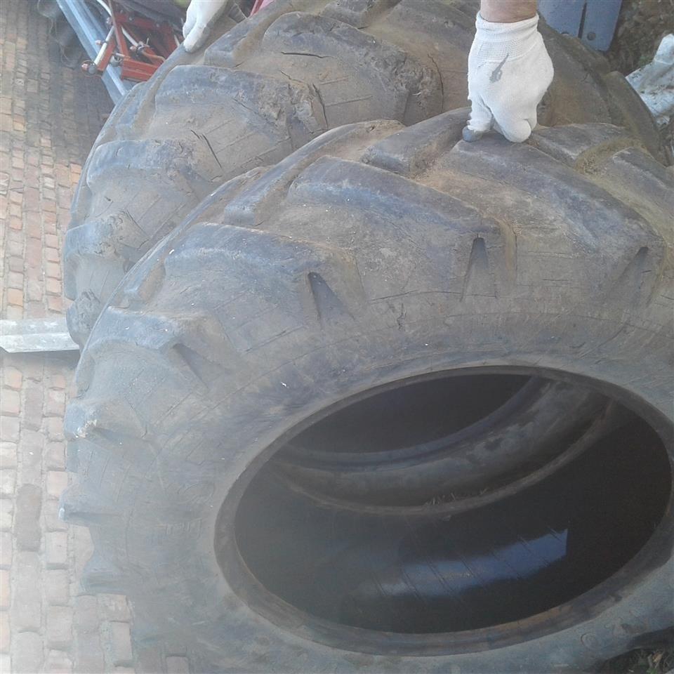 shiten-gomat-per-traktor