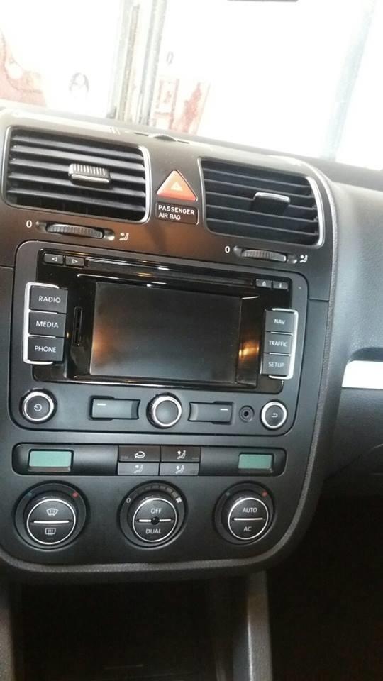 VW-Golf-5--08-