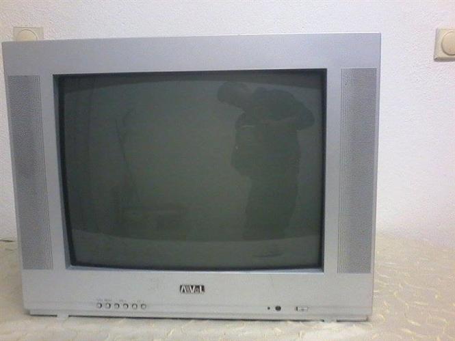 2 Televizore