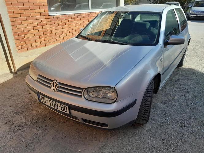 Golf 