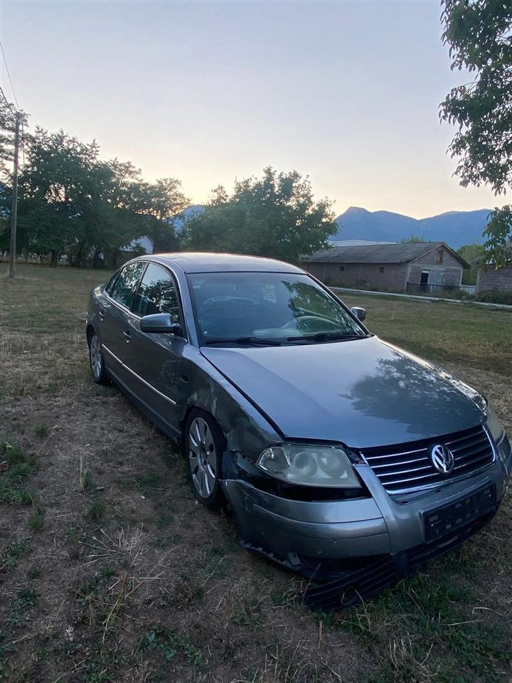 Passat-1-8-Turbo-Benzin-Rks-i-aksidentum