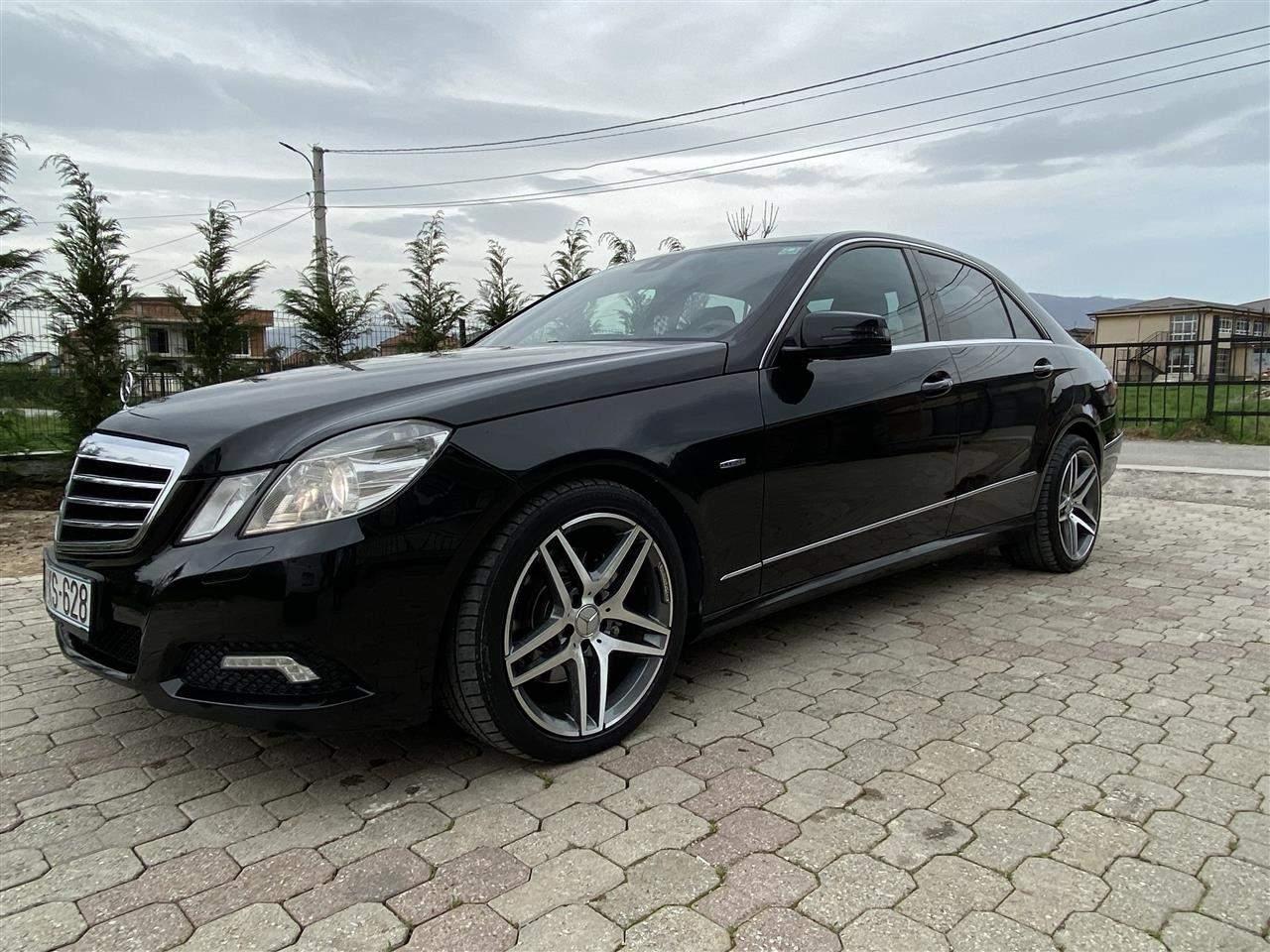 Mercedes