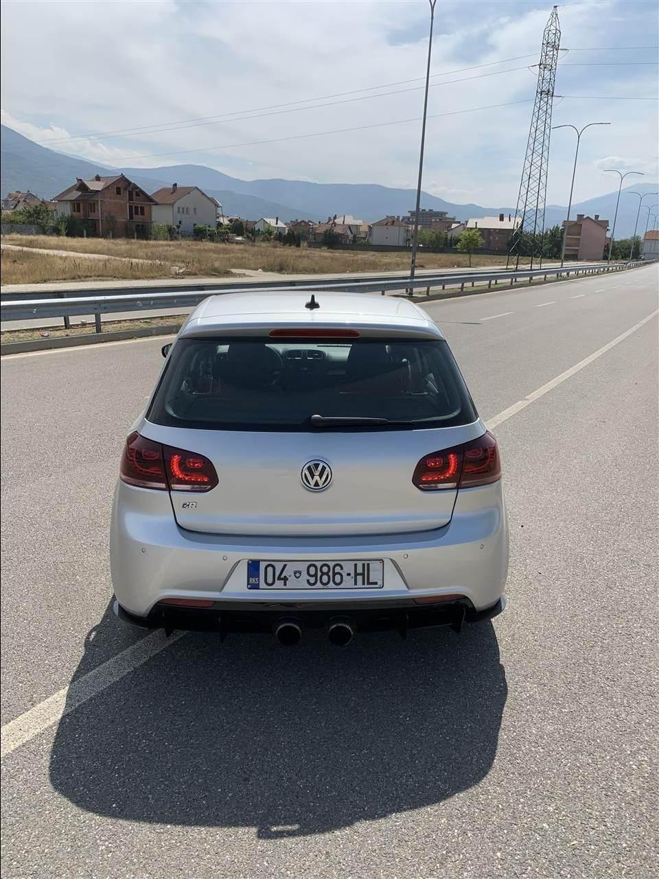 Shes-golf-6-