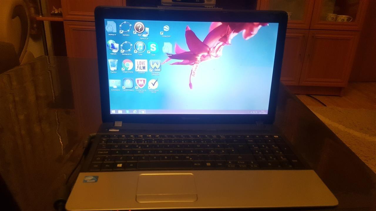 Laptop-