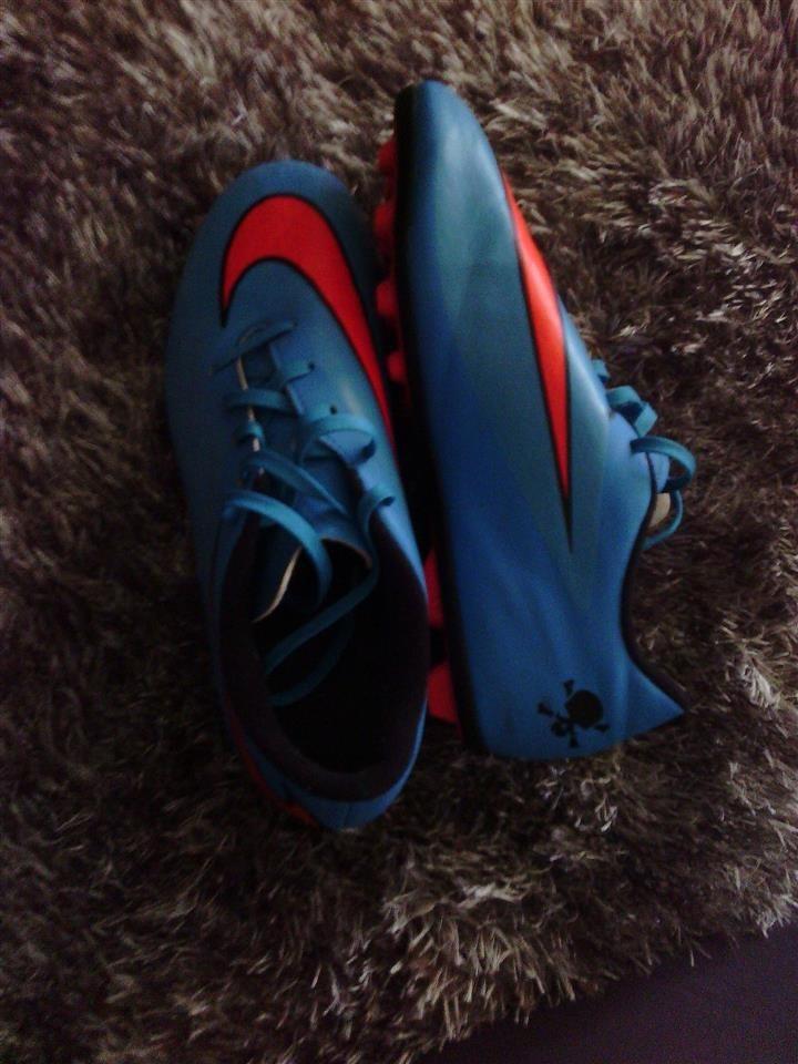 Hypervenom