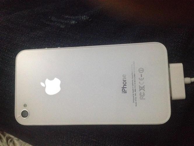 iPhone 4
