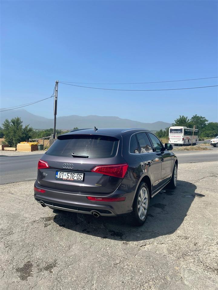 Audi-Q5