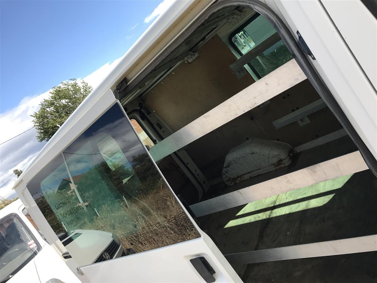 Shitet-ford-transit-2-0-dizel-