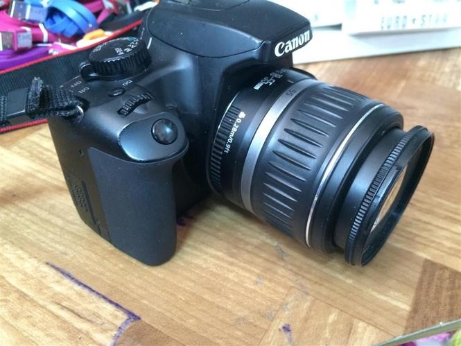 Canon EOS 1000D