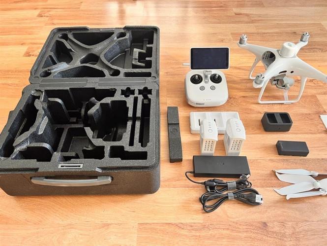 DJI Mavic 3 & phatom 4 drones available
