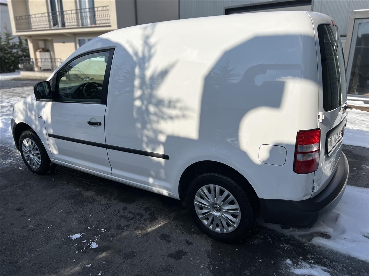 Volkswagen-Caddy-