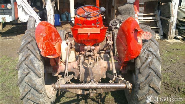 Traktor