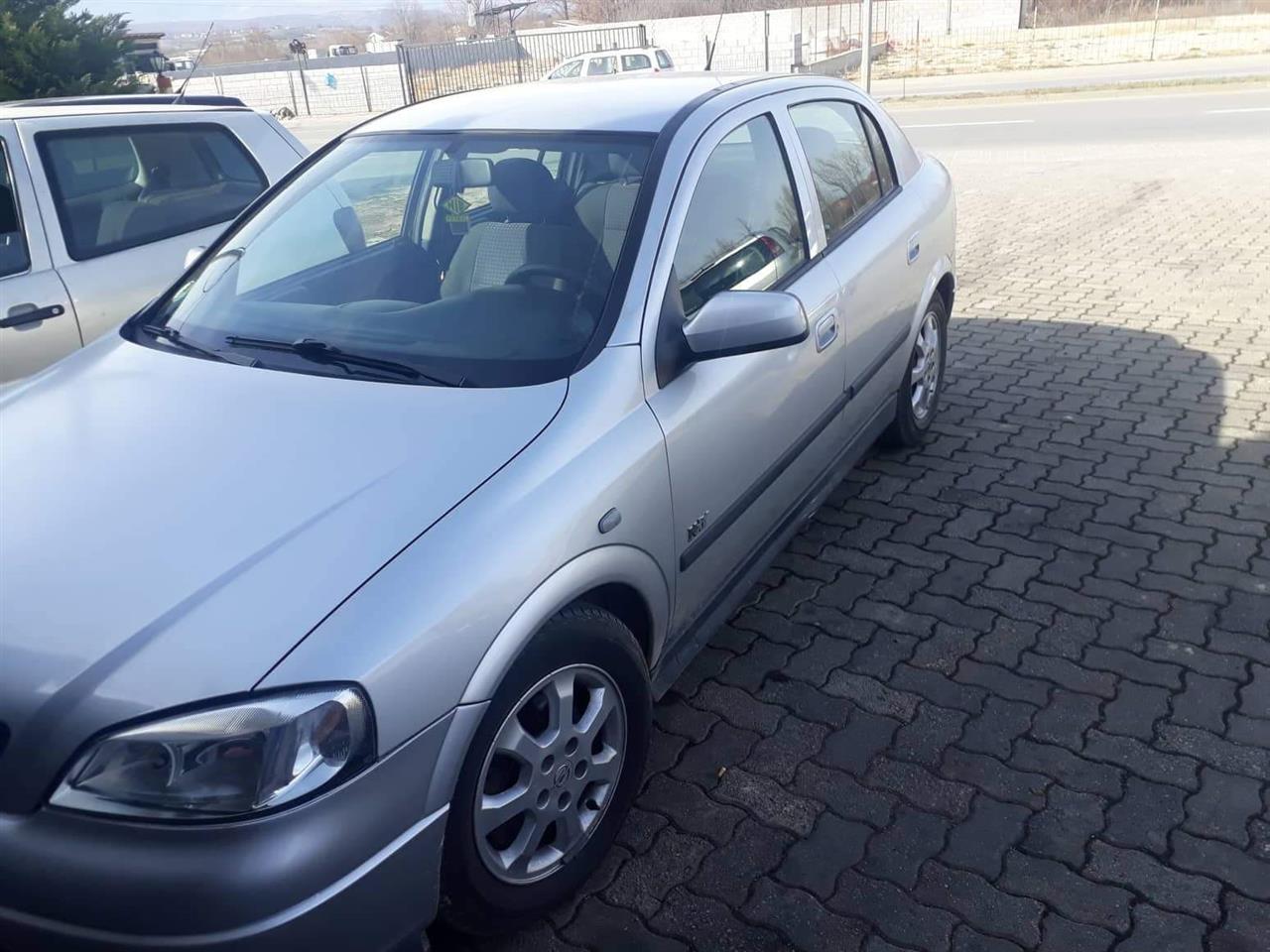 Shitet-opel-Astra