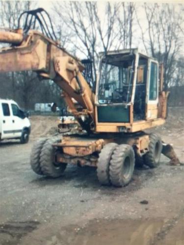 LIEBHERR A  902