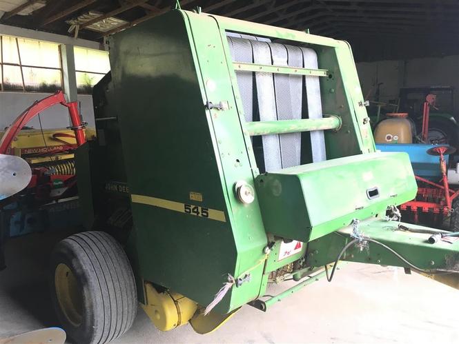 JOHN DEERE 545