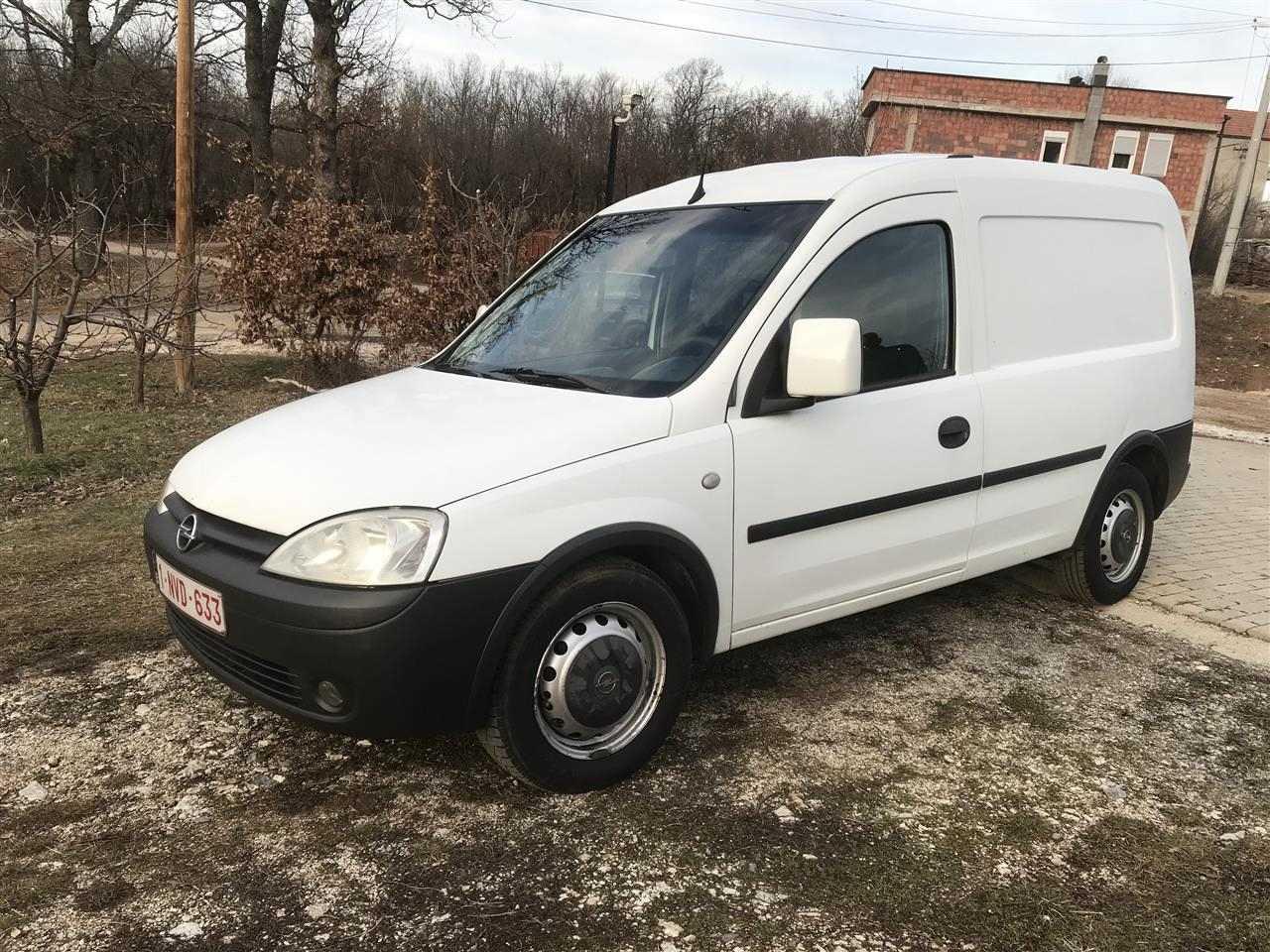 Opel-Combo